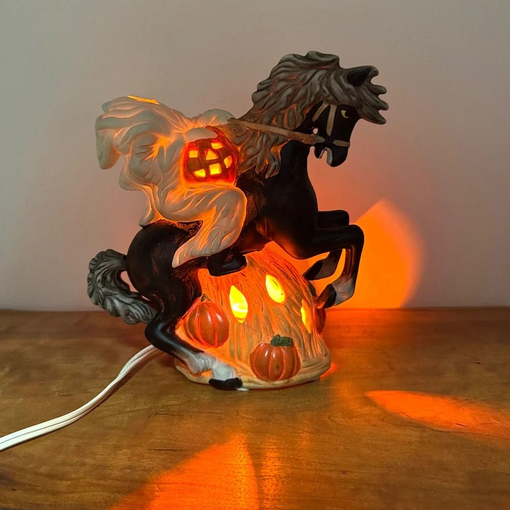 Vintage 1992 Prettique Jedediah's Spirit Porcelain Ghost Horse Sculpture Light